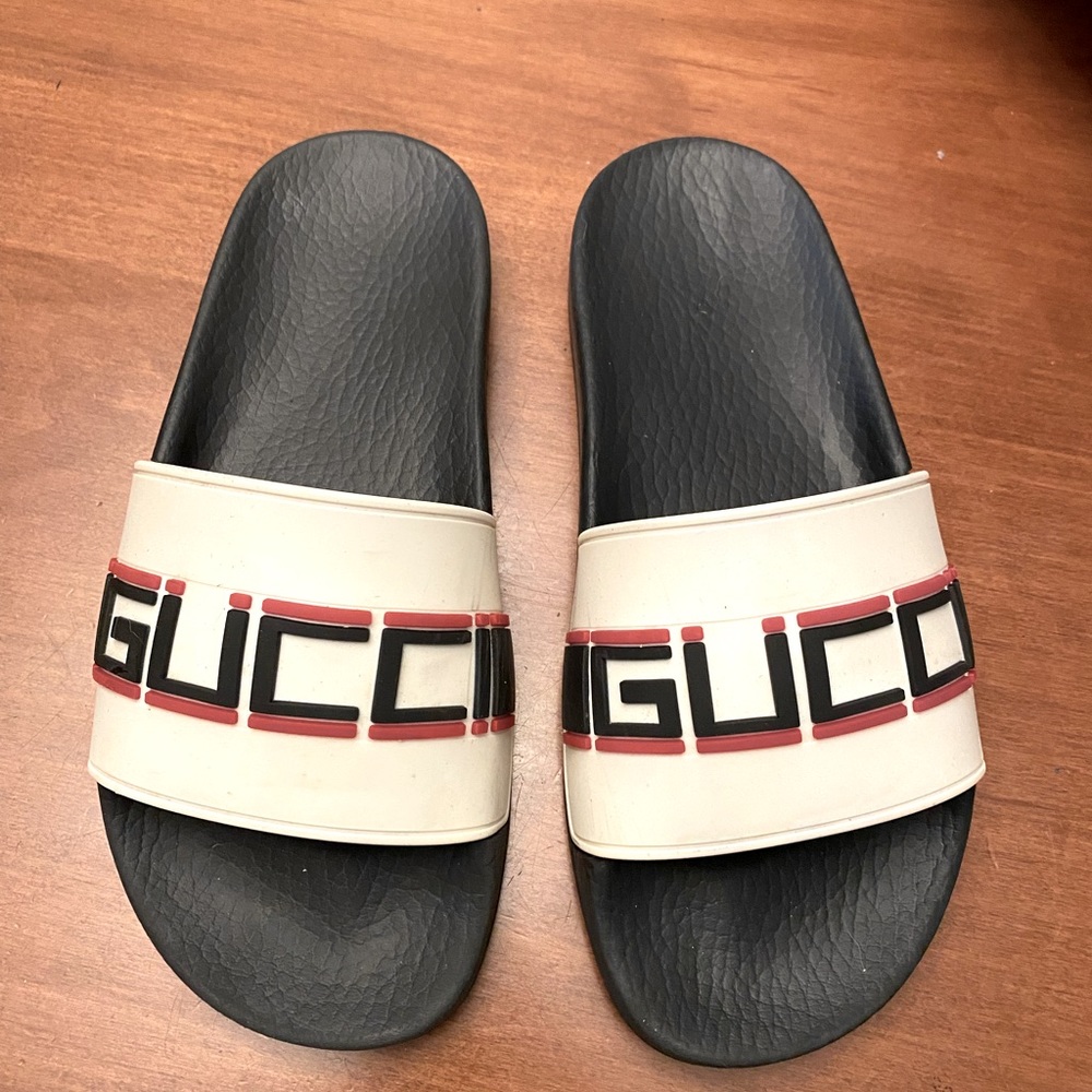 Gucci Pursuit Slides